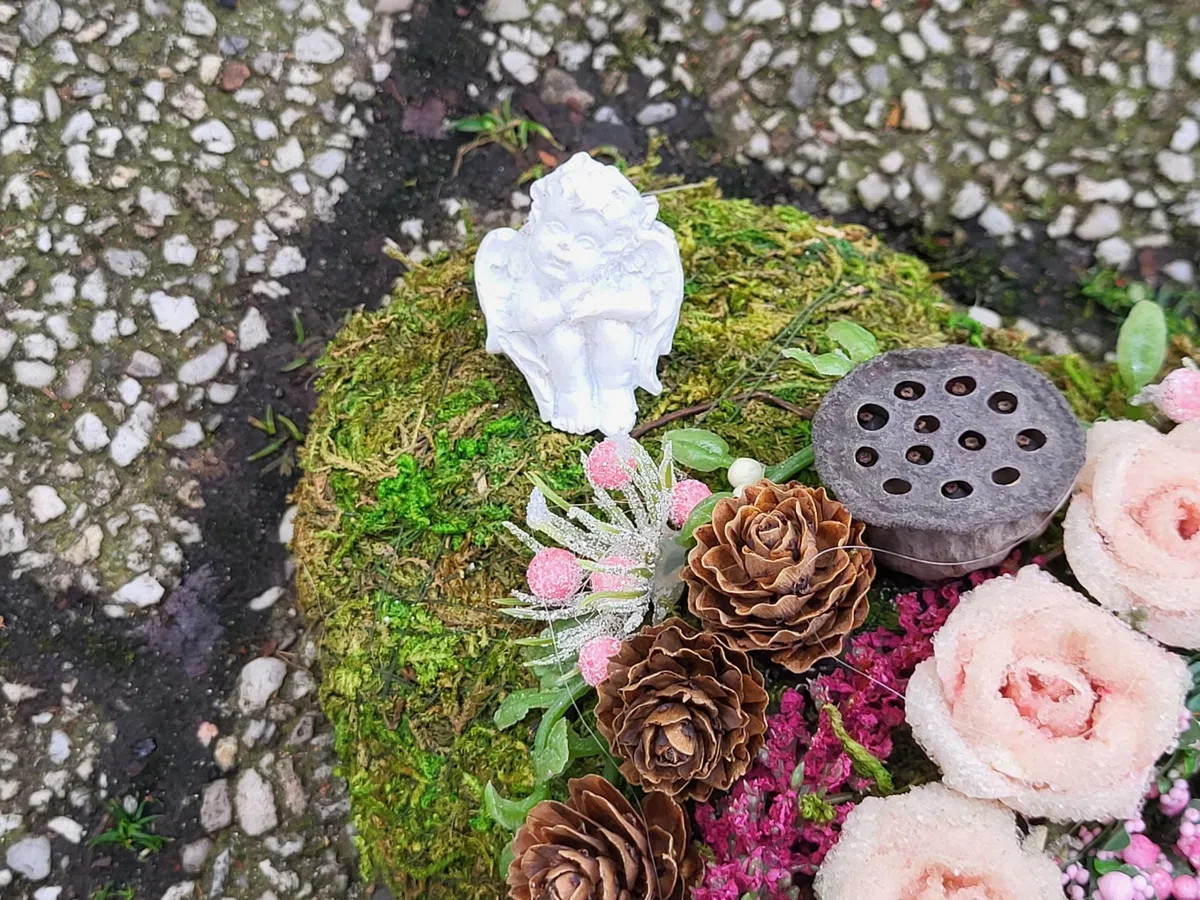 Grabherz aus Moos, 15 cm, Rosa, Wetterfest, für Urnengräber