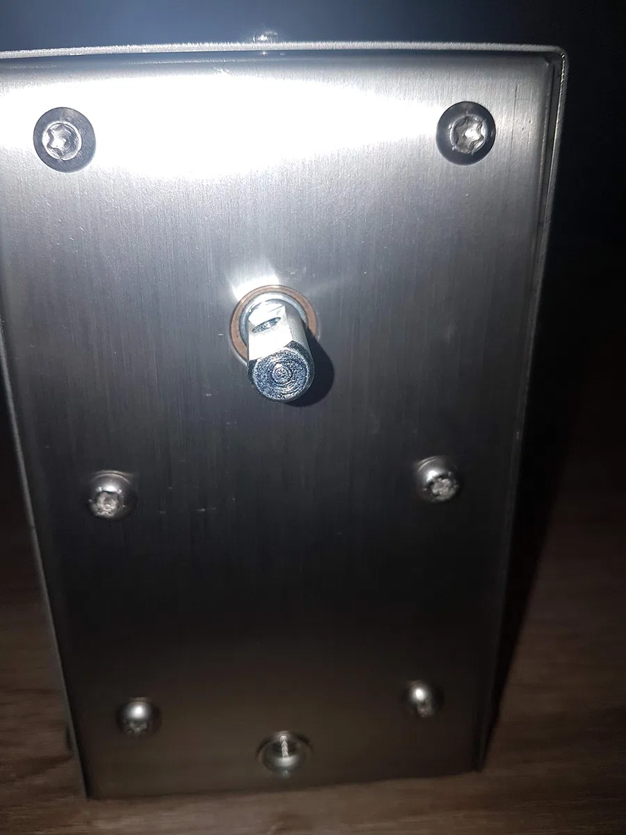 2,1 U/Min im Edelstahlgehäuse mit VA Spießbuchse,Grillmotor bis 100Kg Grillgut