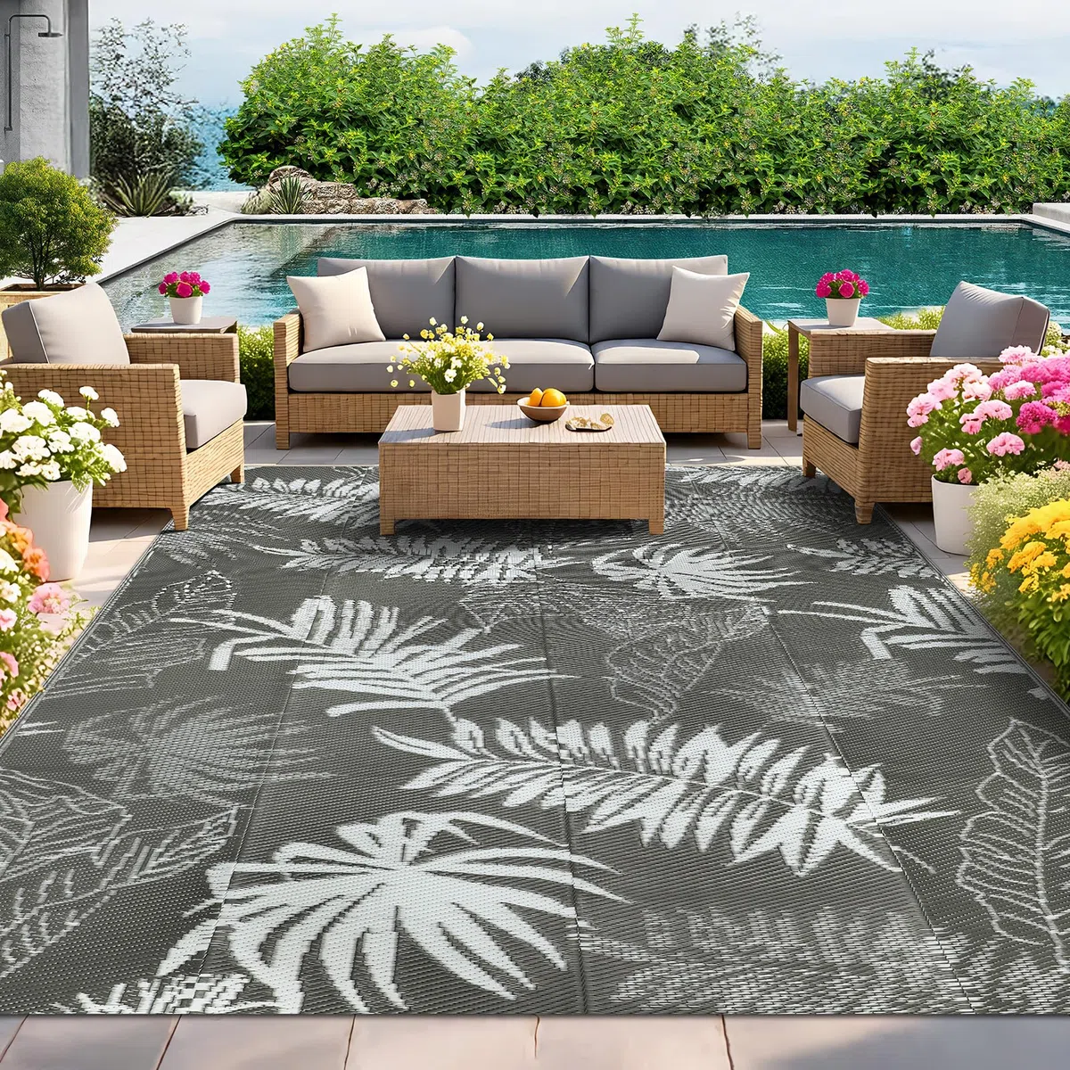 Outdoor Teppich Wetterfest 180×270 cm, Kunststoff Stroh Wendbarer Balkon Garten Teppich, UV-beständig Leichtgewicht Outdoorteppich für Terrasse Camping Picknick Wohnmobil